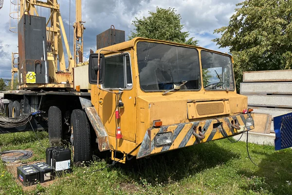 خرید پمپ چرثقیل